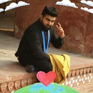 Meet your Posher, Naeem